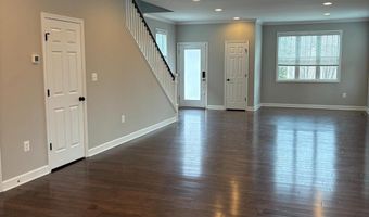 6445 FIRST St, Alexandria, VA 22312