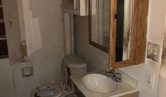 223 Locust St, Alma, AR 72921