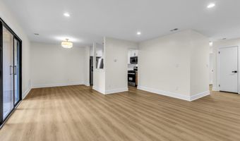 104 Dundee Ct, Aberdeen, NJ 07747