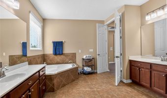 232 MAGNETA Loop, Auburndale, FL 33823