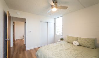 2015 Wilder Ave 2E, Honolulu, HI 96822