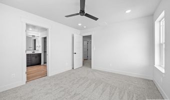 739 Curlew Dr, Ammon, ID 83406