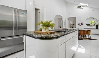 9100 ALDERSHOT Dr, Bethesda, MD 20817