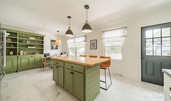 4123 Tamerlane Dr, Charlotte, NC 28205