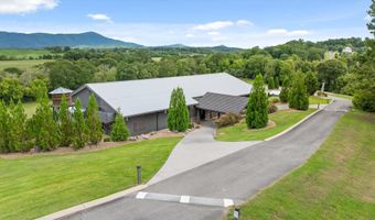 1020 Thomas Rd, Benton, TN 37307