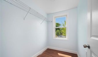 87 Lyman Ave, North Providence, RI 02911