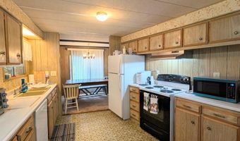 968 Roosevelt Rd, Bonners Ferry, ID 83805