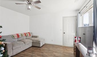 121 Silver Leaf Ln, Baldwin City, KS 66006