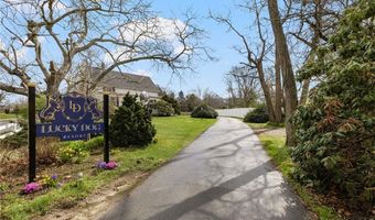 599 E Main Rd, Middletown, RI 02842