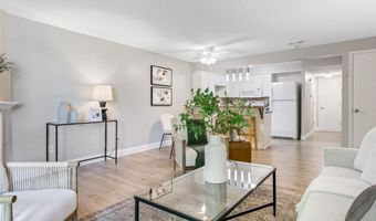 1329 Prospect Village Ln D, Ballwin, MO 63021
