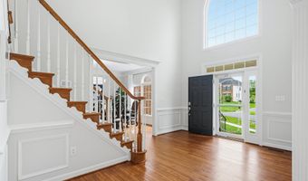 16502 HARBOUR TOWN Dr, Ashton, MD 20861