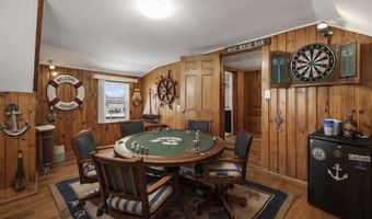 114 Interlochen Dr, Algonac, MI 48001