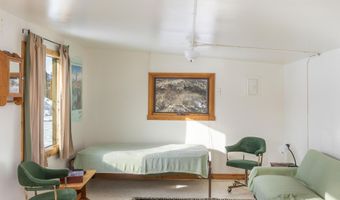 19948 W Glenn Hwy, Chickaloon, AK 99674