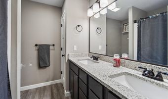 1301 S 11th St, Adel, IA 50003