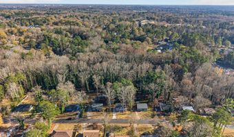 140 Merlin Dr, Athens, GA 30606