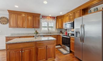 13 Scalise Dr, Columbia, CT 06237