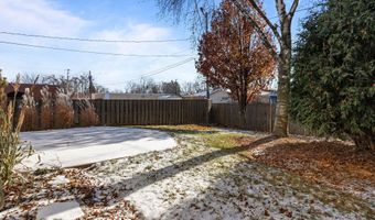 701 E LONGVIEW Dr, Appleton, WI 54911