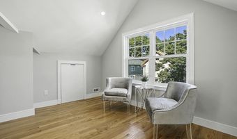 16 Pinehurst St, Boston, MA 02131