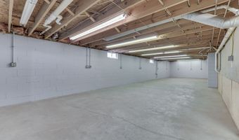 8611 Bluff Rd, Indianapolis, IN 46217
