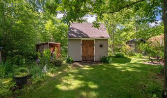 140 Ironworks Rd, Clinton, CT 06413