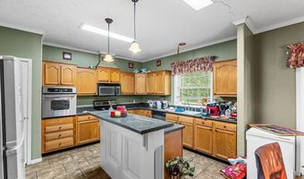 1210 Barnes Rd, Athens, LA 71003