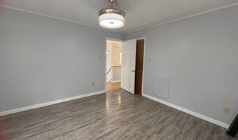 52 Forest Ave, Augusta, ME 04330
