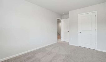 157 Village Green Dr, Adairsville, GA 30103
