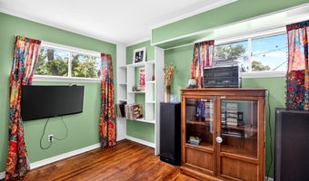 63 LINDEN Ave, Bellmawr, NJ 08031