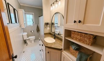 508 3rd Ave, Alton, IA 51003