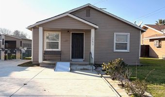 10670 Jackson St, Armona, CA 93202