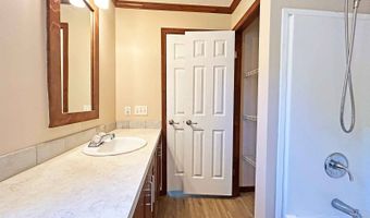7055 Quarry Rd 174, Amherst, OH 44001