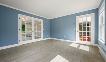 54 Trillium Trl, Bangor, ME 04401