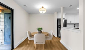 104 Dundee Ct, Aberdeen, NJ 07747