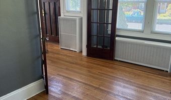 51 Reed St, Agawam, MA 01001