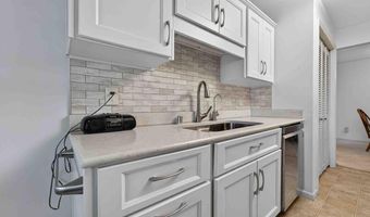1429 Wheeler Ct G, Madison, WI 53704