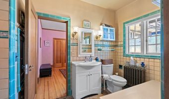 247 4TH St, Athena, OR 97813