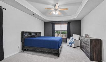 928 Bluestem Dr, Baldwin City, KS 66006