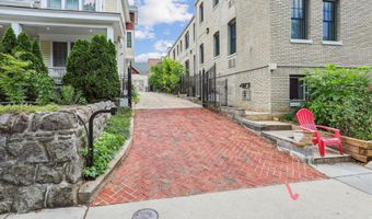 3350 17TH St NW T2, Washington, DC 20010