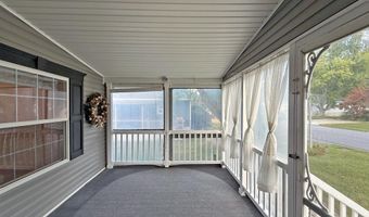 17232 PINE WATER Dr 17, Lewes, DE 19958