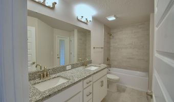 4300 JULIANA LAKE Dr, Auburndale, FL 33823