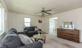 5 Standish Ave, North Providence, RI 02911