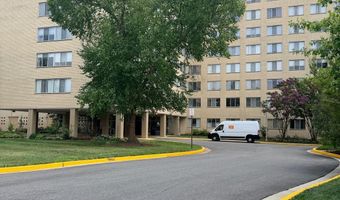 6621 WAKEFIELD Dr 504, Alexandria, VA 22307