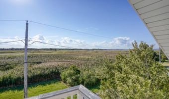 121 S SANDPIPER Dr, Dover, DE 19901