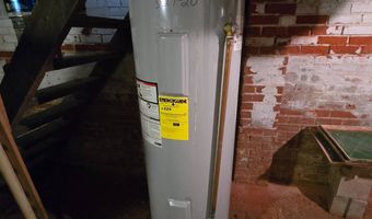 211 N. Main St, Alexis, IL 61412