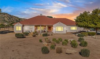 10204 Mount Olympus Valley Rd, Fallbrook, CA 92028
