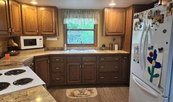 908 N Wooster St, Algona, IA 50511
