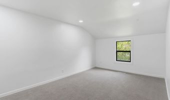 611 3rd St NW, Austin, MN 55912