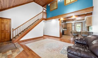 2377 Hardscrabble Rd, Alexandria, OH 43001
