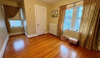 1852 Chew St, Allentown, PA 18104