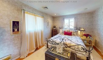 220 Nedra Dr, Barboursville, WV 25504